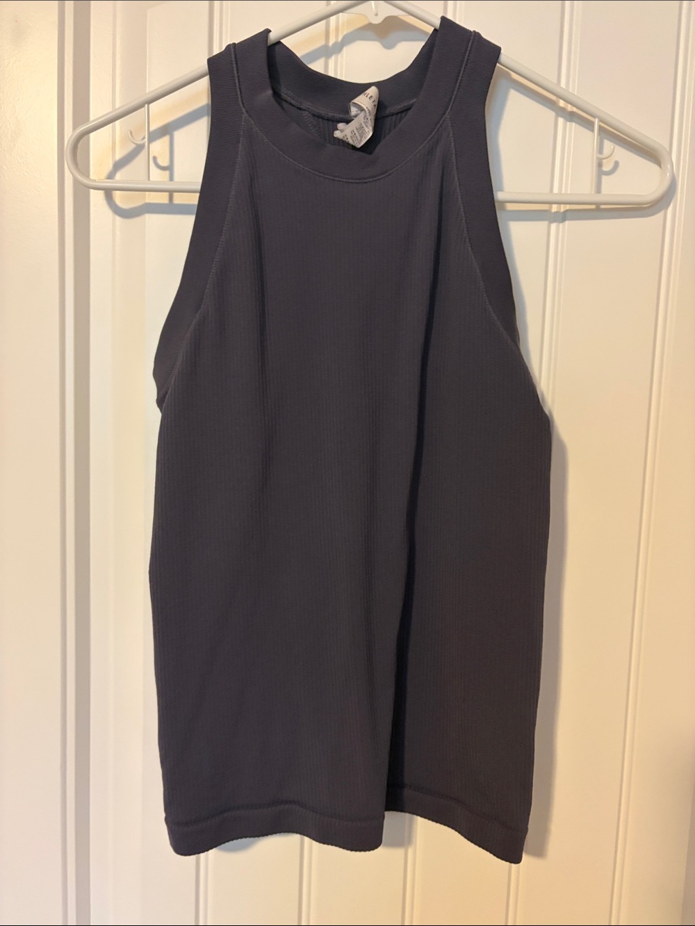 Athleta brand Sleeveless Ribbed Tank Top Smoky pastel purple . Size XS
